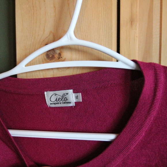 Short Hot Pink Cardigan XL - Picture 2 of 5